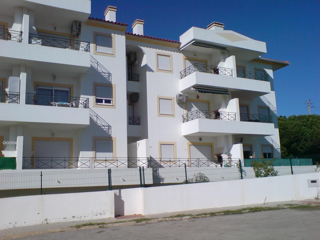 Apartamentos Roja Sol Αλμπουφέιρα Εξωτερικό φωτογραφία